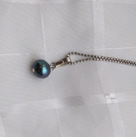 Vintage Bluejean Baroque Pearl pendant - Picture 2 of 8